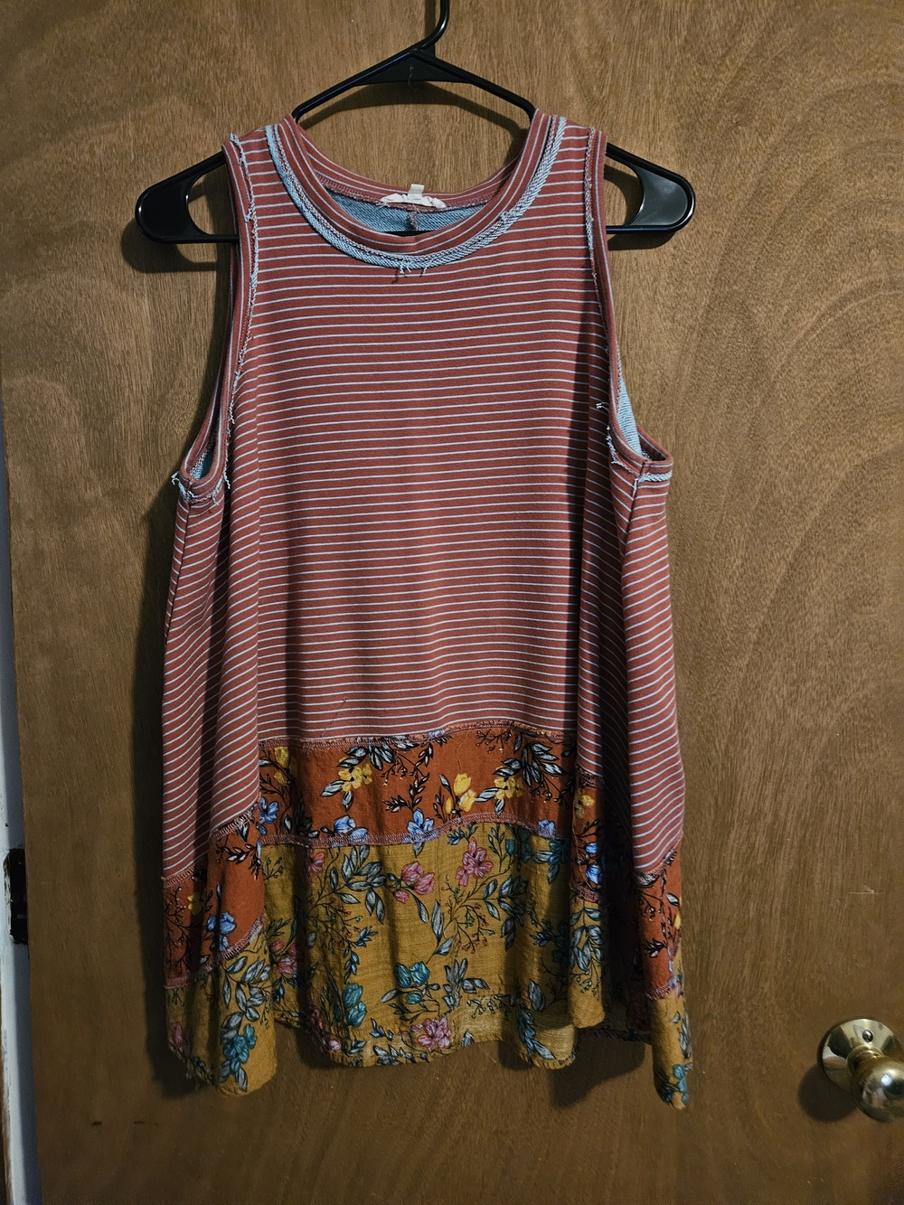 easel Rust Stripe & Mustard Floral Cold-Shoulder Tank